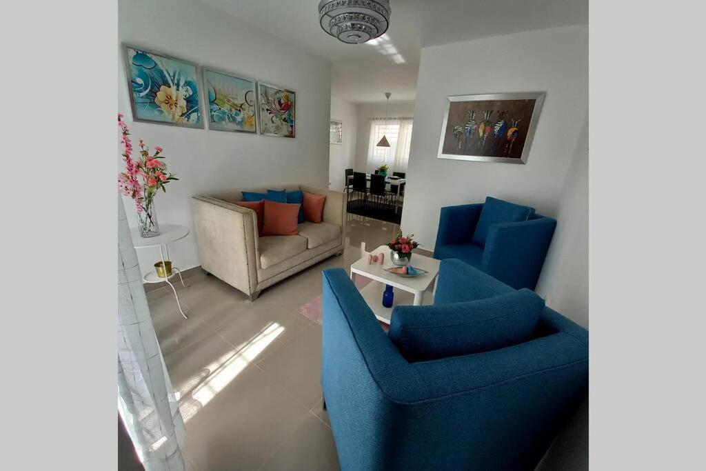 Confortable Apartamento De 3 Tres Habitaciones, Con Hermosa Vista De Area Verde, Ademas De Piscinas Y Juegos Infantiles En Area Recreativa Santiago De Los Caballeros Exterior photo