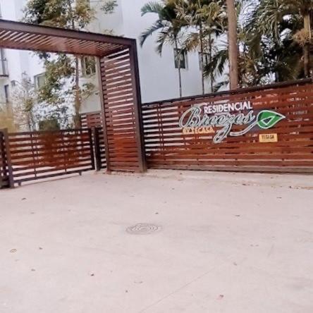 Confortable Apartamento De 3 Tres Habitaciones, Con Hermosa Vista De Area Verde, Ademas De Piscinas Y Juegos Infantiles En Area Recreativa Santiago De Los Caballeros Exterior photo